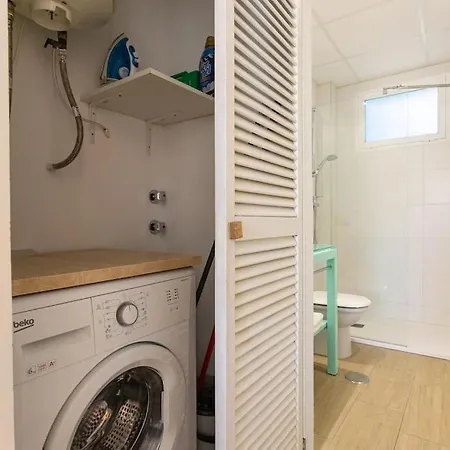 Dona Lola Beachfront Appartamento Mijas
