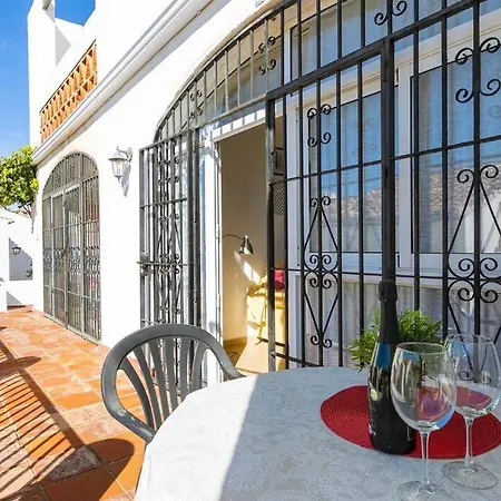 Appartamento Dona Lola Beachfront *